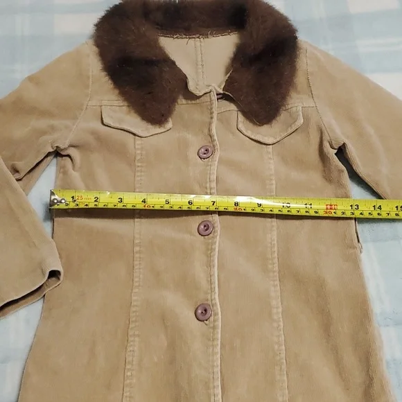 Girls Jacket - Picture 7 of 9